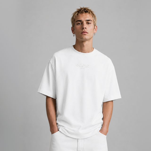 BLVCK 壓花LOGO寬版TEE