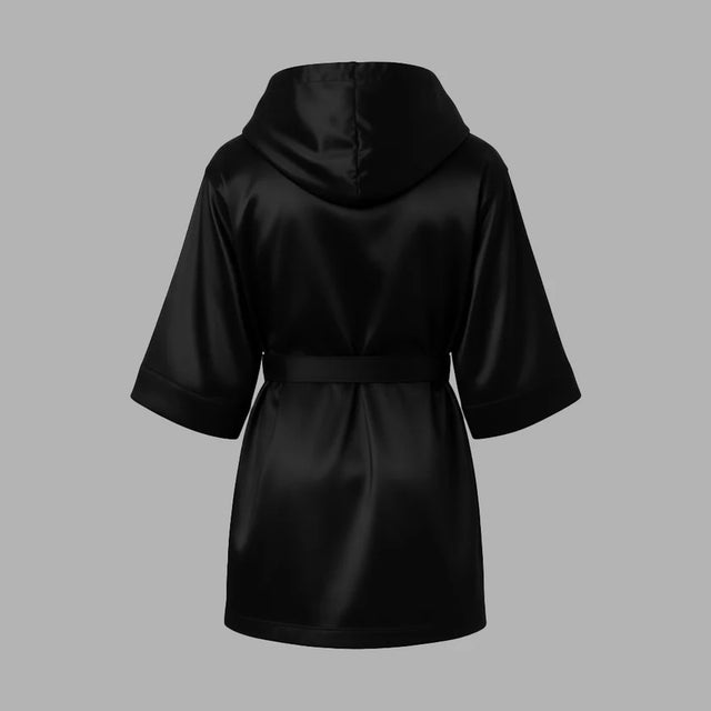 BLVCK x UFC 聯名緞面浴袍