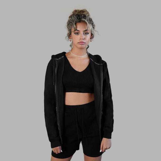 BLVCK 品牌连帽外套