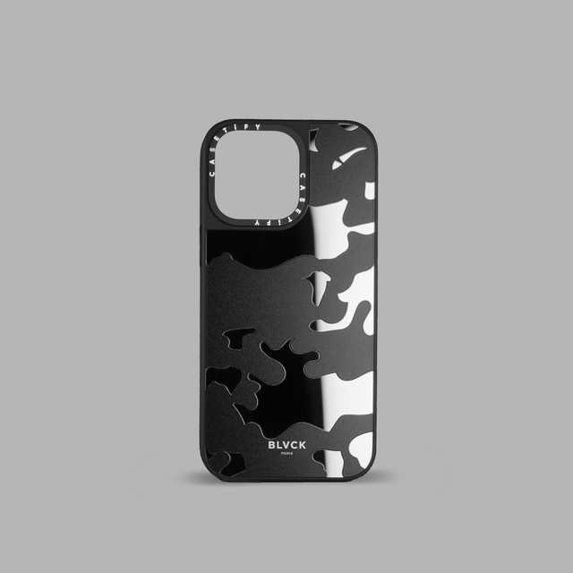 BLVCK X CASETiFY 闇黑迷彩聯名手機殼