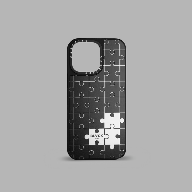 BLVCK X CASETiFY 暗郁拼图联名手机壳
