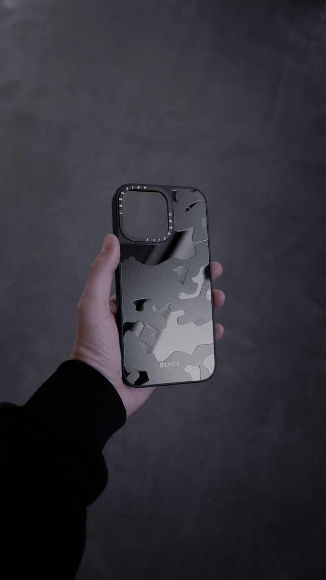 BLVCK X CASETiFY 闇黑迷彩聯名手機殼