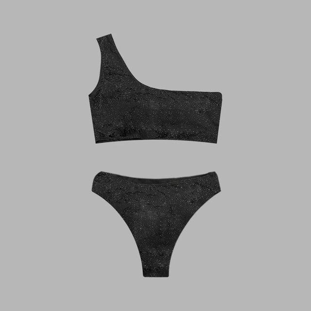 BLVCK 暗黑金属光感泳装