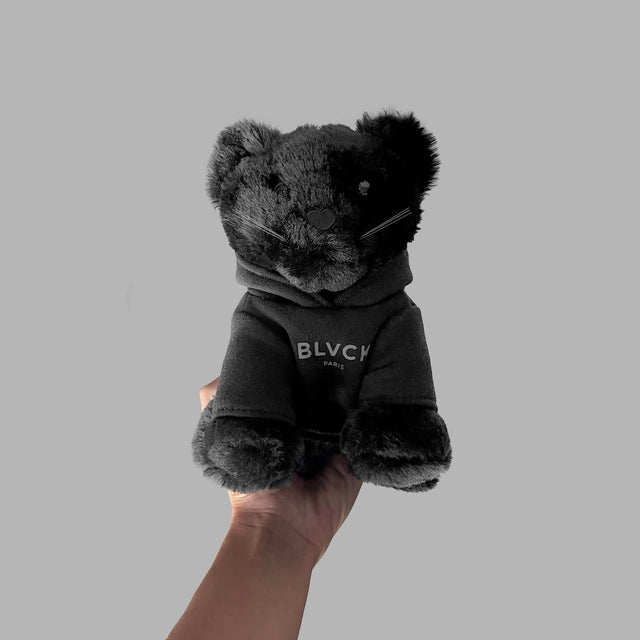 BLVCK 暗绒黑虎