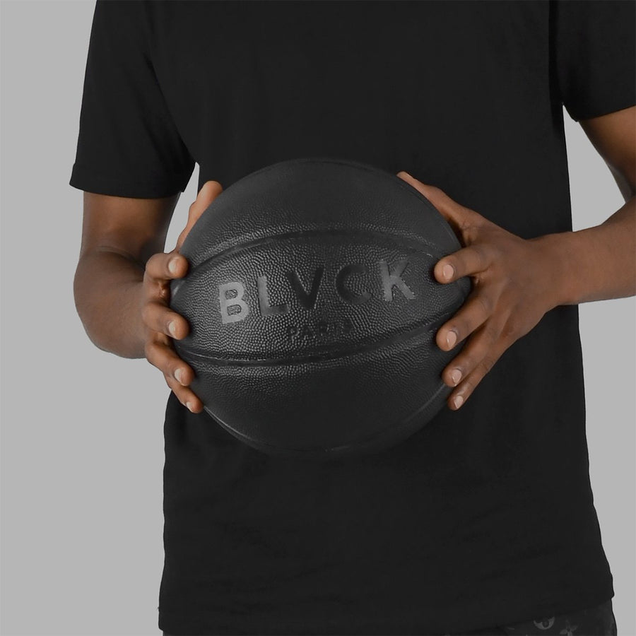 BLVCK 限量黑魂籃球